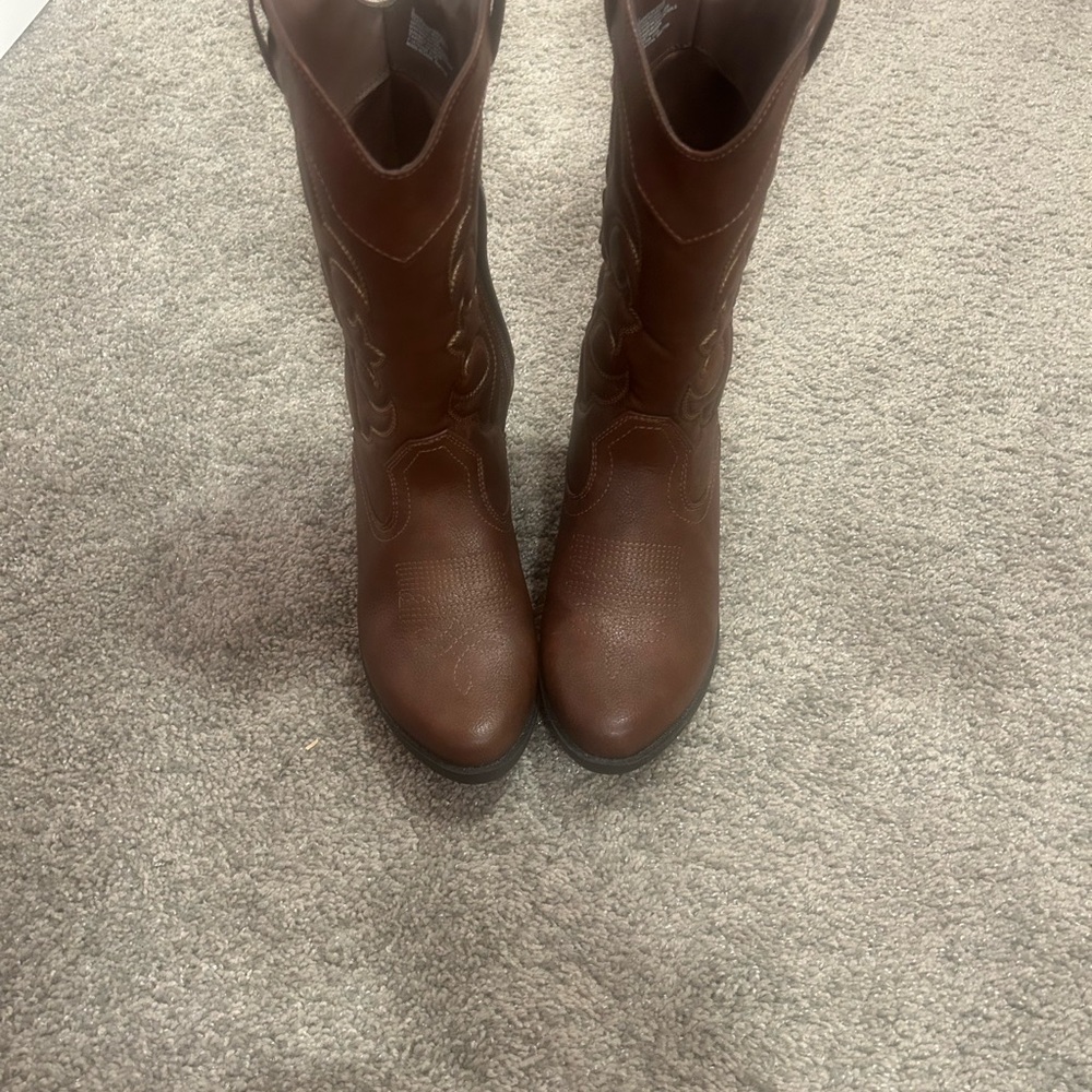 Target Kids Brown Western Boots - Picture 9 of 9
